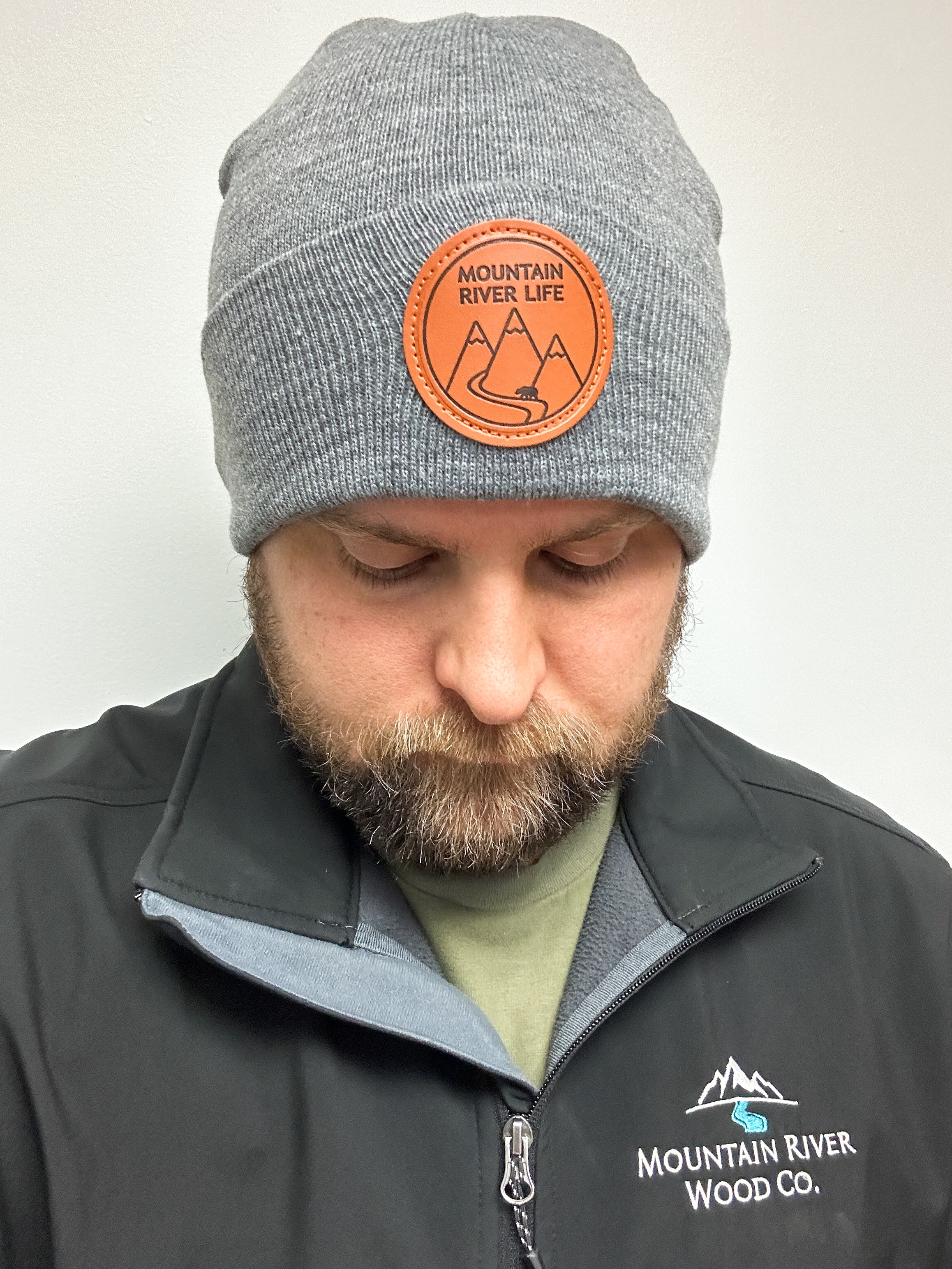 Mountain River Life Leather Patch Toque