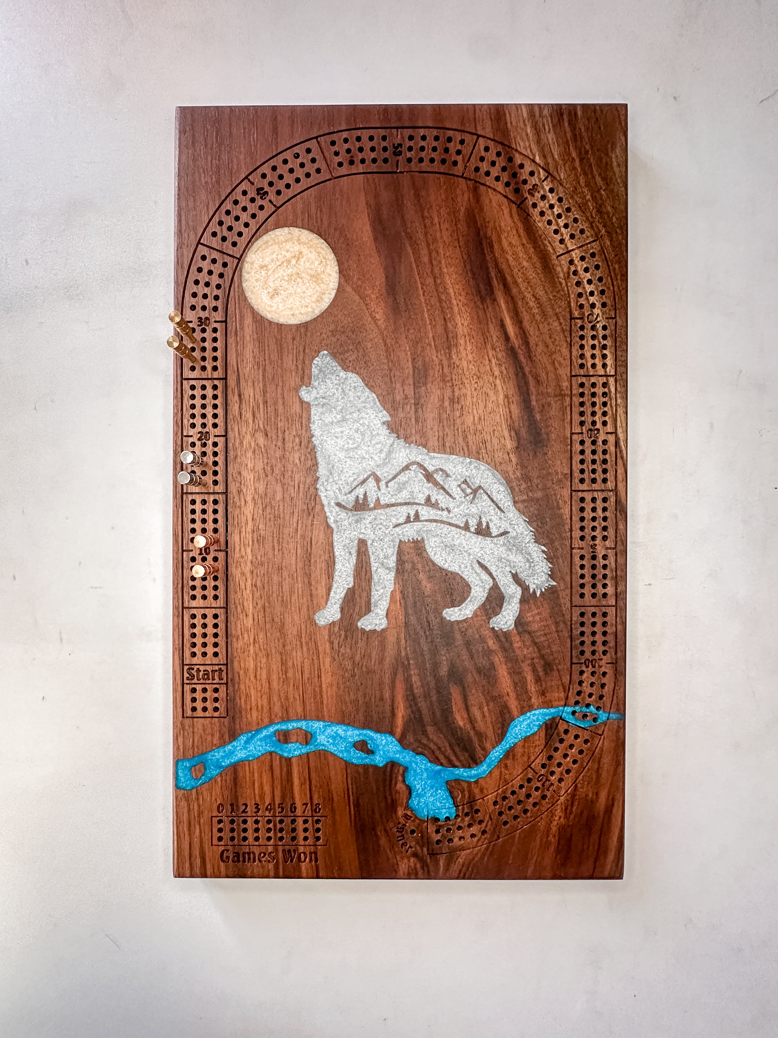 Wolf River Cribbage Board