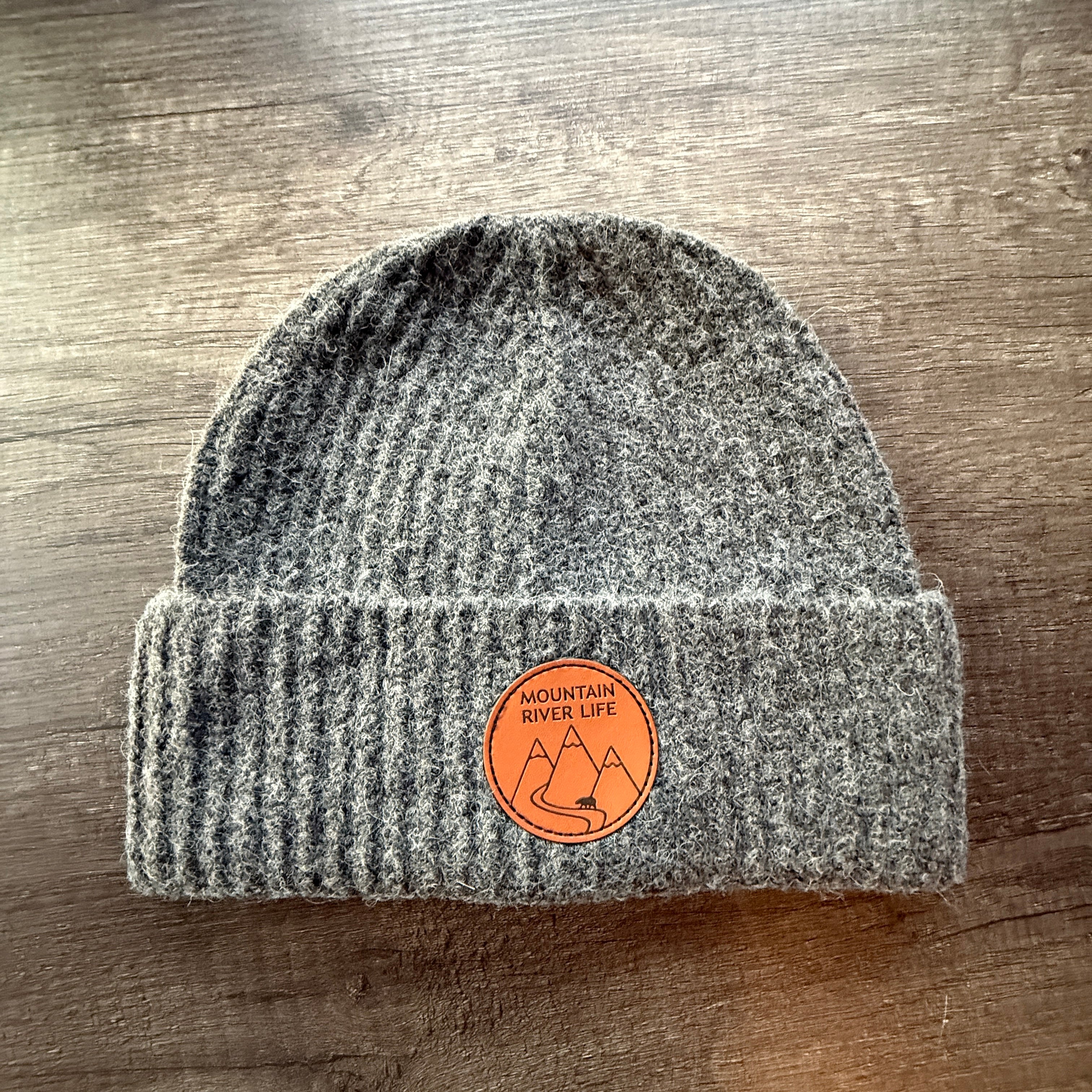 Mountain River Life Leather Patch Toque